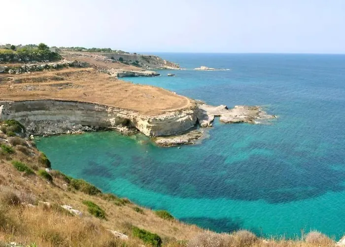 Nei Pressi Del Faro Di Augusta